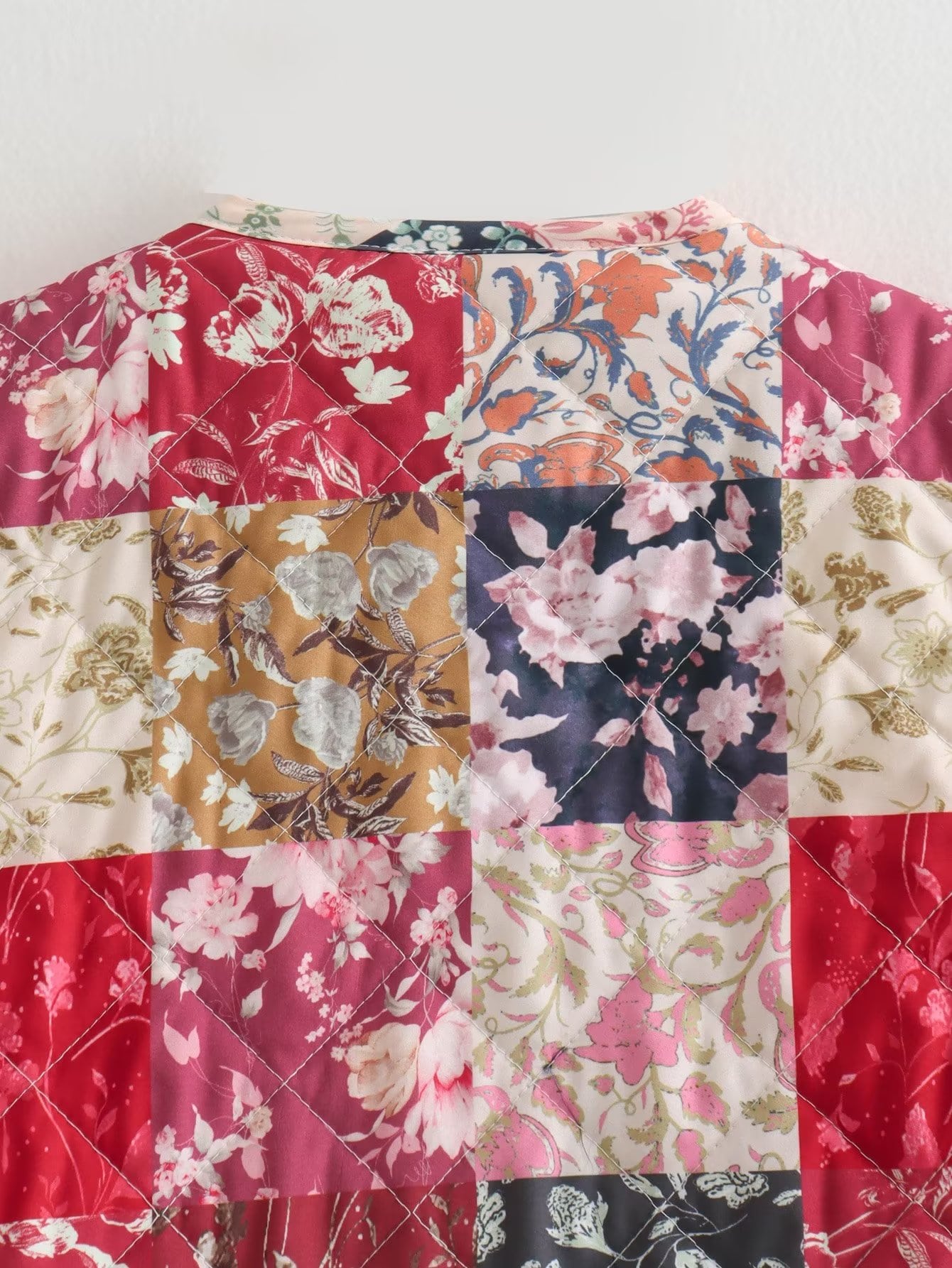 Floral Sleeveless Jacket Ramay